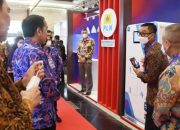 Presiden Jokowi Tinjau Kemudahan Tukar Baterai Motor Listrik, Dirut: Pakai PLN Mobile Cukup 1 Menit
