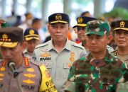 Dirut Jasa Raharja Bersama Menhub dan Kapolri Tinjau Pelaksanaan Mudik di Stasiun Pasar Senen