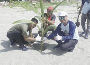 Peringati Hari Lingkungan Hidup Sedunia, PLN Gelar Aksi Tanam Pohon dan Bersih Pantai