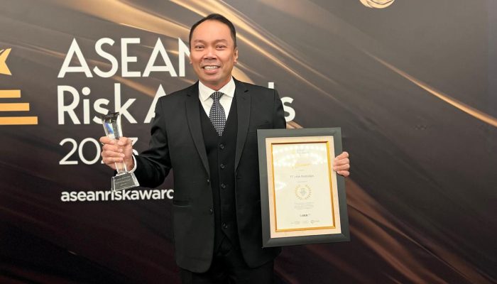 Rivan Raih Risk Professional of the Year di Ajang ASEAN Risk Awards 2023