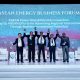 Dirut PLN Darmawan Prasodjo ( tengah ) bersama pemimpin perusahaan listrik Asia Tenggara pada pertemuan ASEAN Ministers on Energy Meeting ( AMEM )ke- 41 di Bali, Kamis ( 24/8)