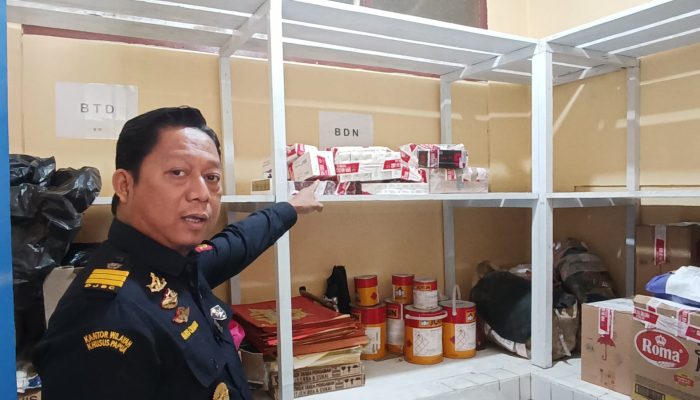 Bea Cukai Merauke Sita Ribuan Rokok Ilegal