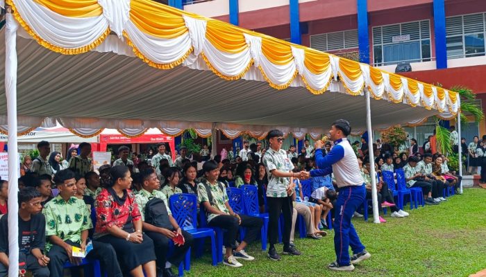 Astra Motor Papua Beri Edukasi Safety Riding untuk Pelajar SMA