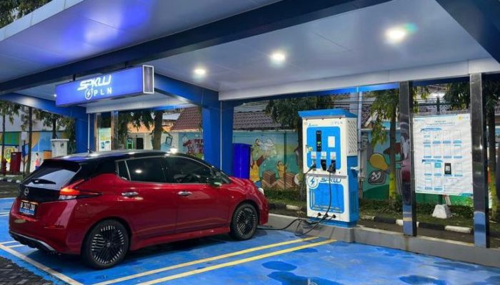 PLN Gunakan REC untuk Seluruh SPKLU, Pengguna EV Tak Perlu Ragu Listriknya 100% Energi Bersih