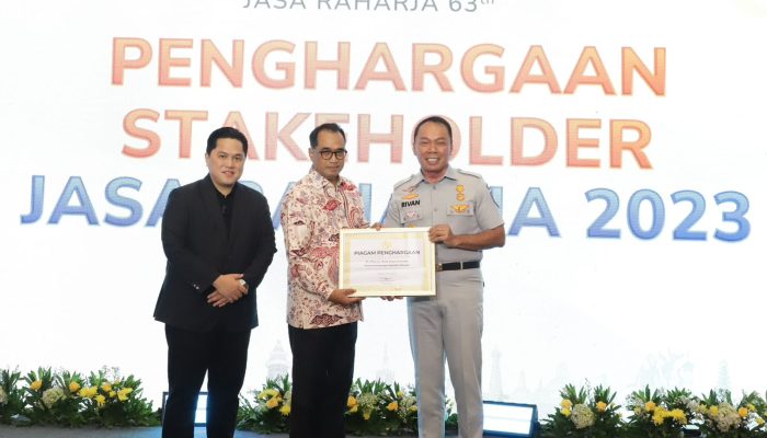 Jasa Raharja Berikan Penghargaan pada Stakeholders dan Mitra Kerja