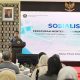 Plt Direktur Jenderal Energi Baru Terbarukan dan Konservasi Energi Kementerian ESDM Jisman P. Hutajulu (tengah) saat menyampaikan sambutan dalam acara Sosialisasi Peraturan Menteri ESDM Nomor 2 Tahun 2024 tentang Pembangkit Listrik Tenaga Surya (PLTS) Atap yang Terhubung pada Jaringan Tenaga Listrik Pemegang Izin Usaha Penyediaan Tenaga Listrik Untuk Kepentingan Umum, di Jakarta pada Selasa (5/3). ( Foto : Istimewa )