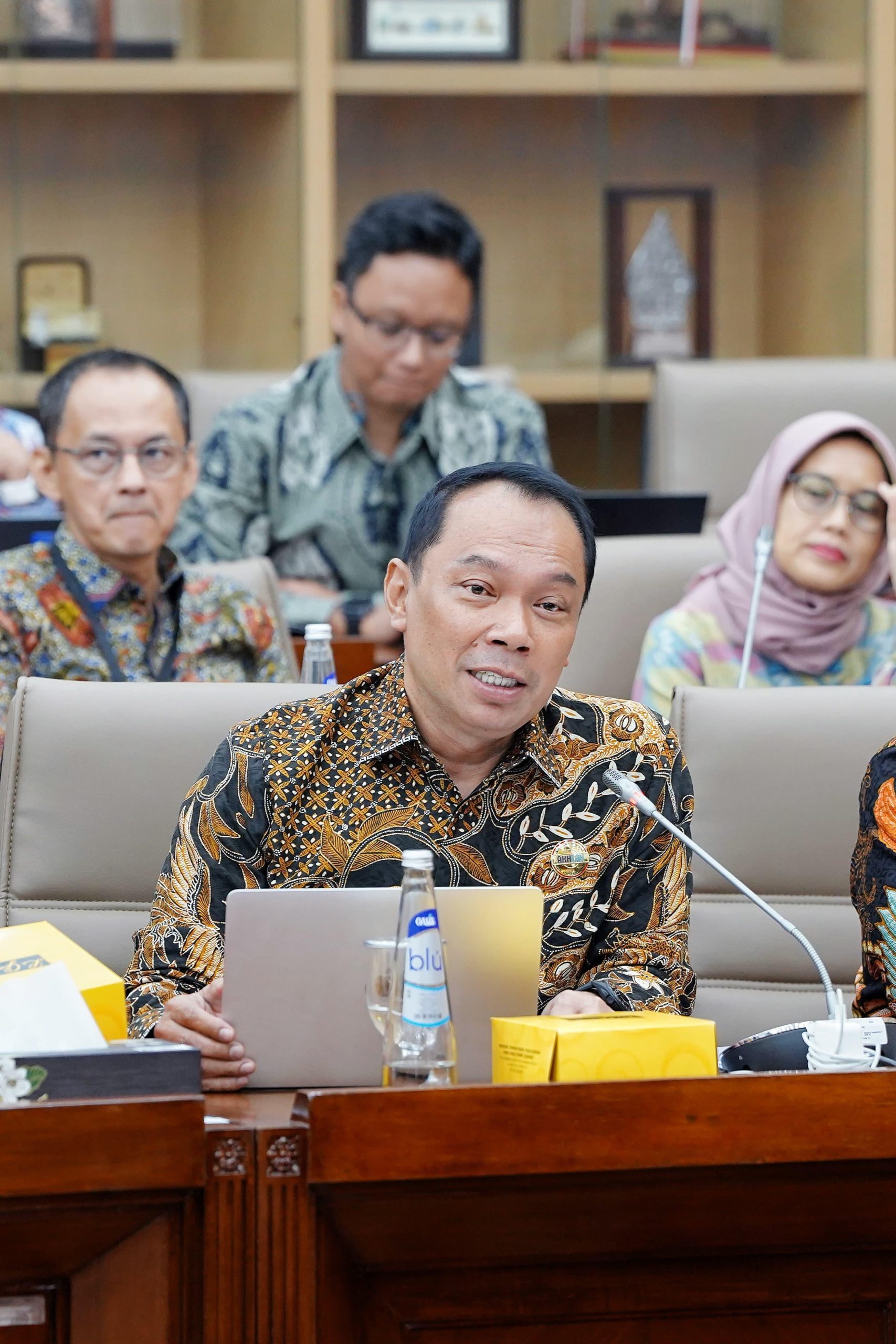 Direktur Utama Jasa Raharja, Rivan A Purwantono dalam RDP Bersama Komisi VI DPR RI. ( Foto : Istimewa )