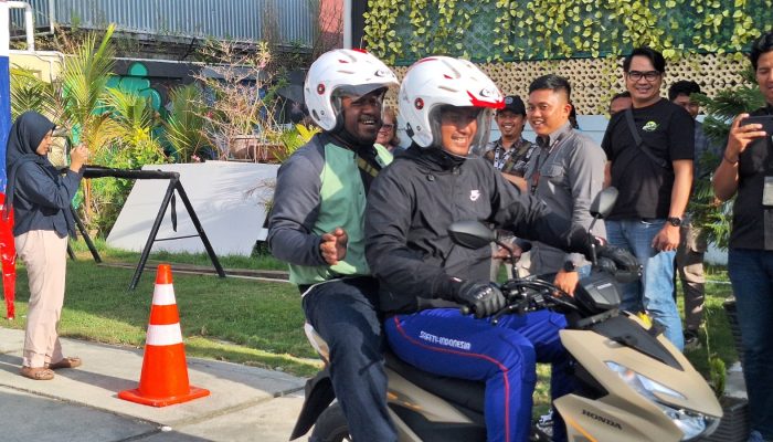 Yuk Simak Tips Boncegan Aman Dengan Sepeda Motor Honda!