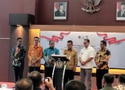 PJ Gubernur Papua Serahkan DIPA dan TKD TA 2025