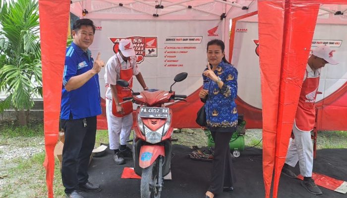 Astra Motor Gelar Servis Kunjung HUT SMKN 3 Kotaraja