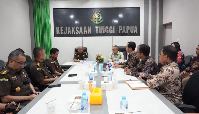 Lanjutkan Kolaborasi, PLN UIP MPA Lakukan Audiensi Strategis dengan Kejaksaan Tinggi Papua