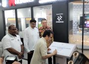 Wamen Resmikan AIEC di Jayapura, Target Hasilkan 100 Ribu Talenta Digital di Papua