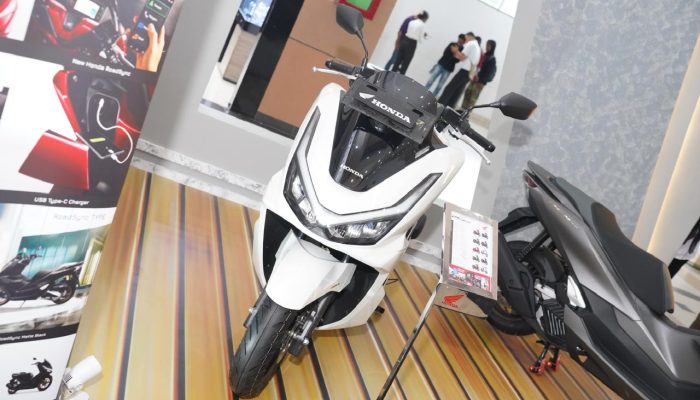 Honda PCX 160 Sabet Rookie of The Year 2025