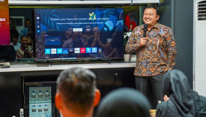 Indosat Ooredoo Hutchison dan Komdigi Perkuat Ekosistem Registrasi eSIM Digital Berbasis Biometrik