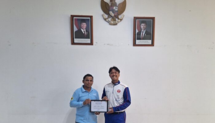 Astra Motor Papua Raih Penghargaan Corporate Award dari United Tractors Sorong