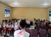 Astra Motor Papua Perluas Edukasi Tanamkan Budaya #Cari_Aman di SMPN 1 Sorong