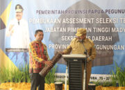 Guberur John Tabo saat membuka secara resmi Assement Seleksi Terbuka Jabatan Pimpinan Tinggi Madya (JPT) Sekretaris Daerah Provinsi Papua Pegunungan, Rabu 25 Februari 2025 di Hotel Suni Abepura, Kota Jayapura.(foto: Kominfo)