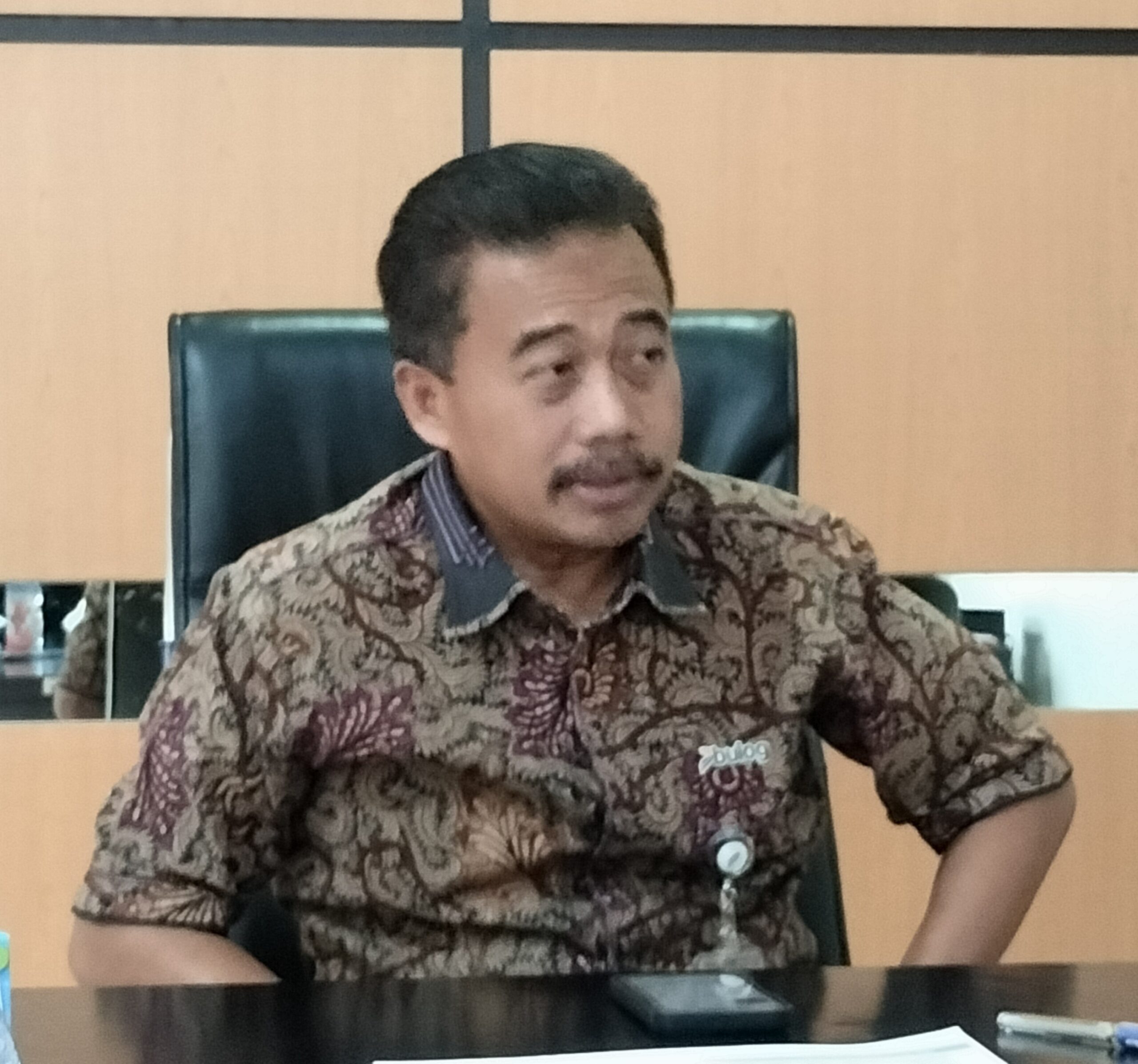 Pemimpin Perum Bulog Kanwil Papua, Ahmad Mustari.( Foto : Muhammad Kasim)