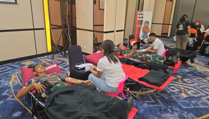 Swiss Belexpress Jayapura Sumbang 100 Kantong Darah di Hari Donor Sedunia