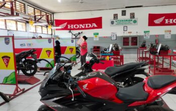 Astra Motor Papua Bangun Investasi SDM Melalui Teaching Factory di SMK Binaan