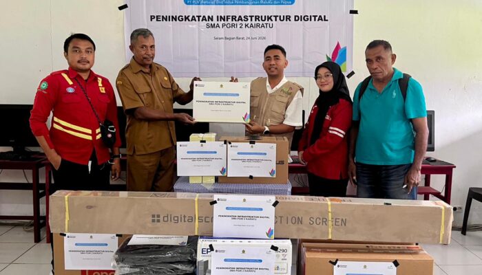 PLN UIP MPA Perkuat Transformasi Pendidikan Melalui Peningkatan Infrastruktur Digital SMA PGRI 2 Kairatu