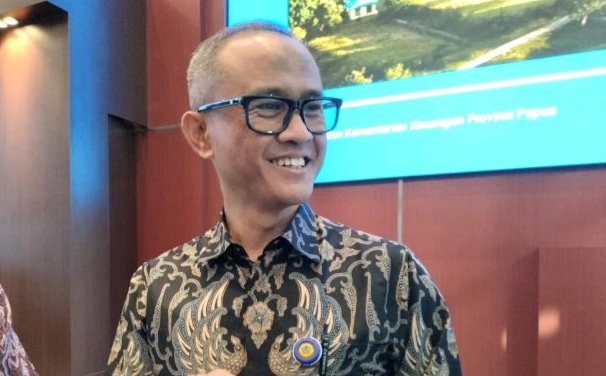 Kepala Kepala Kantor Wilayah Direktorat Jenderal Pajak (Kanwil DJP) Papua, Papua Barat, dan Maluku, Sekti Widihartanto.( Foto : Muhammad Kasim )